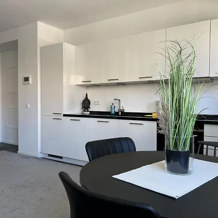 Luxury Waterfront Apartament