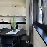 شقة Luxury Waterfront