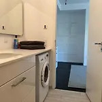 Luxury Waterfront شقة برلين